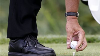 دراسة: لاعبو الجولف أكثر عرضة للإصابة بسرطان الجلد من عامة الناس