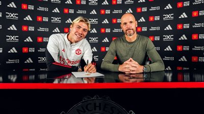 مانشستر يونايتد يعلن التعاقد مع المهاجم الدنماركي هولاند