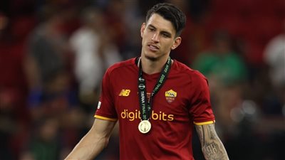 أهلي جدة يحسم صفقة التعاقد مع لاعب روما الإيطالي 