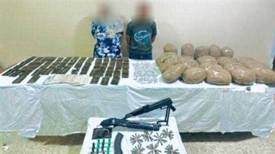 سقوط تاجر مخدرات وسيدة بحوزتهما بضاعة بـ مليون و805 آلاف جنيه بدمياط