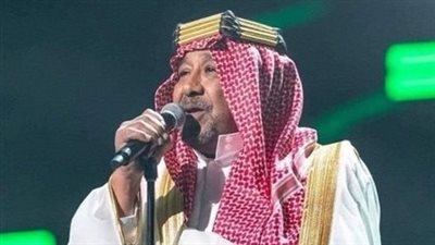 مرتديًا الزي السعودي.. صورًا من حفل الشاب خالد في موسم الجيمرز