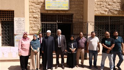 رئيس جامعة الأزهر يتفقد لجان امتحانات الدراسات العليا للطالبات بمركز الحاسب الآلي