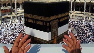 أجمل دعاء لنفسي عند الكعبة.. اللهم افتح لي أبواب رحمتك