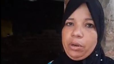 استغاثة أسرة من غرق منزلهم بالمياه الجوفية: بقينا أسرة مُشتتة ونفسي شملنا يتلم تاني في البيت| بث مباشر 