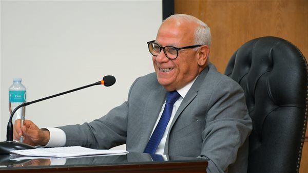 محافظ بورسعيد 