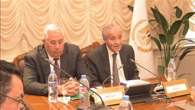 وزيرا التموين والزراعة يتفقان على القواعد والضوابط المنظمة لموسم إنتاج قصب وبنجر السكر 2023-2024