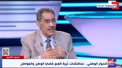 ضياء رشوان يدعو إلى توفير حوافز للصناعات في الصعيد لتحقيق التنمية