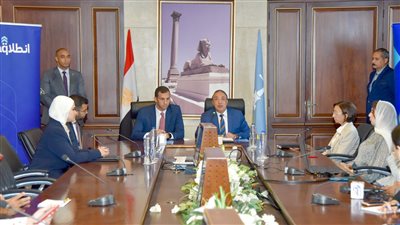 محافظ الإسكندرية يوقع بروتوكول تعاون لدعم الشركات الناشئة