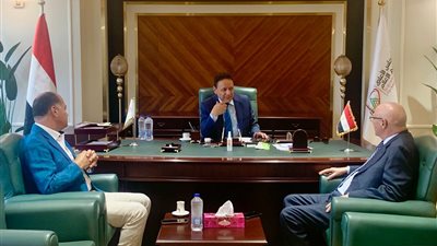 رئيس الأعلى للإعلام يستقبل الأمين العام المساعد لجامعة الدول بالعاصمة الإدارية