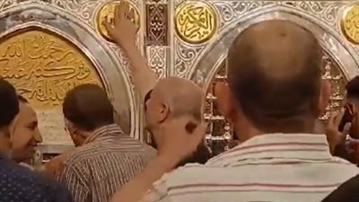 بعد تطويره وافتتاحه.. إقبال كبير من المصلين على زيارة مقام السيدة نفسية| بث مباشر