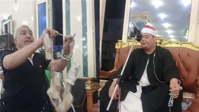 قارئ القرآن لا يهان.. تنقيط شيخ في عزاء بالدقهلية يثير جدًلا بالسوشيال ميديا