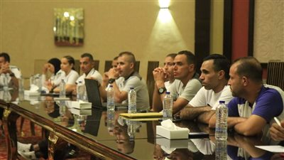 أزمة في نهاية معسكر حكام الصالات بسبب شنط فيفا