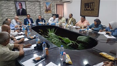 خلال اجتماع مجلس الآباء.. سلومة يناقش استعدادات امتحانات الدور الثاني بالثانوية العامة في الجيزة