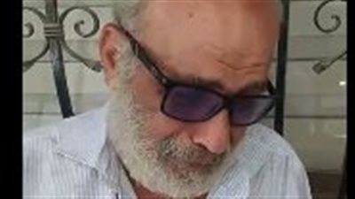 أنا مريض سرطان ومراتي رمتني في الشارع.. مسن يستغيث من جبروت زوجته بعد طرده من منزله بالشرابية |فيديو