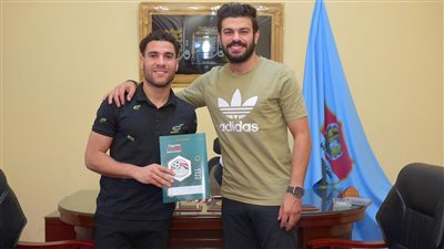 غزل المحلة يتعاقد مع عموري لدعم الجبهة اليمنى 