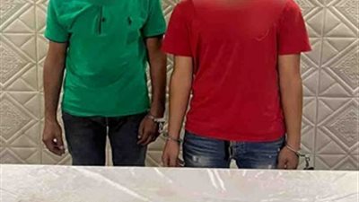 القبض على 3 أشخاص بحوزتهم مخدرات وأسلحة بالشرابية وحدائق القبة