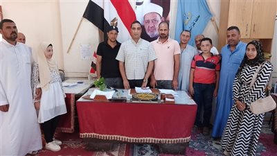 إقبال كثيف من أولياء الأمور لتحويل أبنائهم من التربية والتعليم للأزهر بكفر الشيخ| صور
