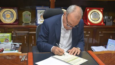 محافظ القليوبية يخفض الحد الأدنى للقبول بمدارس التعليم الفني 