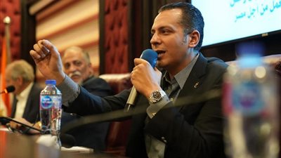 أحمد عبد الجواد: نعمل بجدية من أجل الوطن.. وإن أخفقنا نتعهد بتصحيح الأخطاء