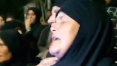 مع السلامة يا قلب أمك.. انهيار والدة الميكانيكي ضحية بائع البنزين خلال تشييع جثمانه بالدقهلية | بث مباشر