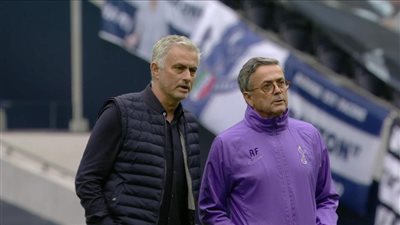 درب كرستيانو رونالدو.. فيوتشر يتعاقد مع مساعد مورينيو لقيادة الفريق في الموسم الجديد | صور