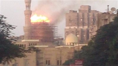 بسبب ماس كهربائي.. السيطرة على حريق مسجد في الفيوم