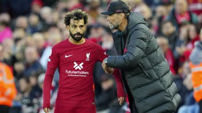 كلوب يكشف سبب غياب محمد صلاح عن مباراة ليفربول ولوتون تاون