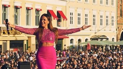 كارول سماحة تتألق في أولى حفلاتها بمهرجان مدينة مالمو بالسويد