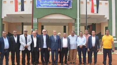 بتكلفة 1.7 مليار جنيه.. محافظ القليوبية يفتتح 10 مشروعات خدمية بمدينة كفر شكر 