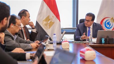 وزير الصحة: الإسراع من معدلات العمل الإنشائية والتشغيلية للمنشآت الصحية في مبادرة حياة كريمة