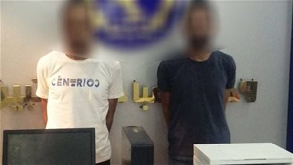 المتهمون والمضبوطات