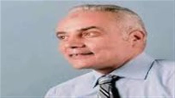 عادل دربالة