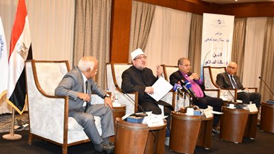 وزير الأوقاف: حجج الوقف آمنة ومؤرشفة إلكترونيا.. وتم نقلها قبل حريق مبنى الوزارة 