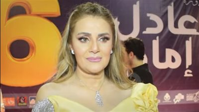 رانيا محمود ياسين: سأعود للأعمال المسرحية قريبًا.. ومحمد رياض مكنش بيكلمنا بسبب المهرجان القومي للمسرح