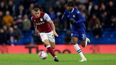 الهلال السعودي يبدأ التفاوض لضم ظهير أستون فيلا