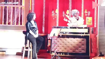 أبلة فاهيتا تسخر من فيفي عبده على أنغام “Hello” بصوت نسمة محجوب (صور)