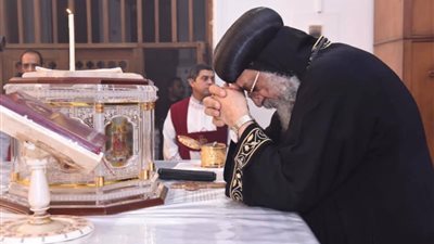 البابا تواضروس: “نصلي لأجل سلام العالم وليرفع الله وباء كورونا”