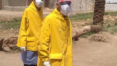 الطب الوقائي يتابع حالات مخالطين لمصابين جدد بفيروس كورونا في قنا (صورة)