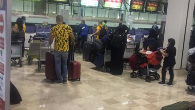 إجلاء 150 مصريًا من العالقين في البحرين بسبب فيروس كورونا