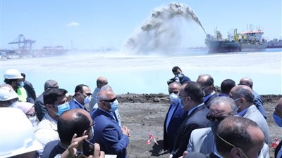 وزير النقل: الموانئ البحرية تعمل على مدار 24 ساعة وتزايد الطلب على الصادرات المصرية