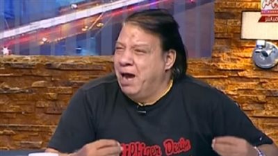 حسين مملوك يتخذ الإجراءات القانونية ضد محمد ثروت بسبب سرقة فكرة برنامج محدش فاهم حاجة