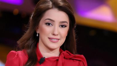 كندة علوش تشيد بمسلسل “100 وش”: “شكرًا على المجهود واحترام عقول الناس” (صورة)