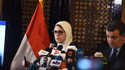 لماذا يتم فتح الحياة وتقليل إجراءات الوقاية من كورونا رغم تزايد الأعداد؟.. وزيرة الصحة تجيب