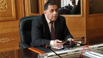 رئيس السكة الحديد: أسعي لتطبيق منظومة متكاملة لحماية حقوق العمال في ظل كورونا