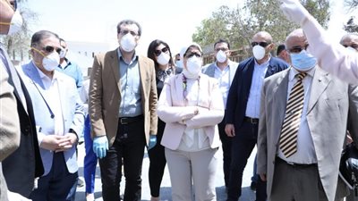 وزيرة الصحة تتفقد مستشفى حميات وصدر العباسية.. وتوجه بتقديم أفضل خدمة طبية (صور)