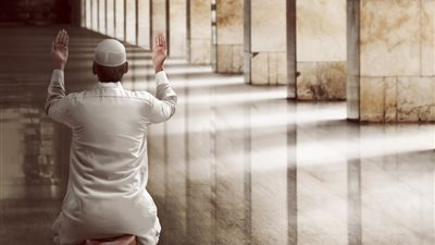 اللهم ارزقني فيه الستر.. دعاء اليوم الثاني عشر من رمضان 2020