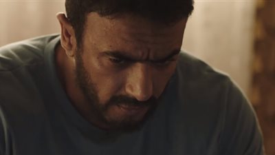 مسلسل الاختيار الحلقة التاسعة.. سوء الحالة الصحية لوالد المنسي.. وهشام عشماوي يتجه لشمال سيناء