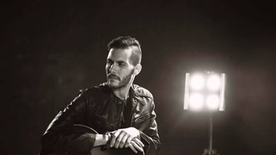 أمير عيد يُهاجم شيخ الحارة بعد استضافة حمو بيكا: بيكلموهم بطريقة استعلائية (صورة)