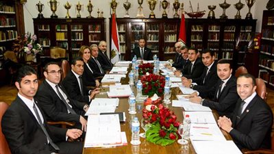 الأهلي يبحث عن 65 مليون جنيه لدى 3 جهات لمواجهة الأزمة المالية