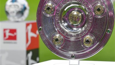 رابطة الدوري الألماني تقرر زيادة عدد التغييرات بسبب توقف البوندسليجا